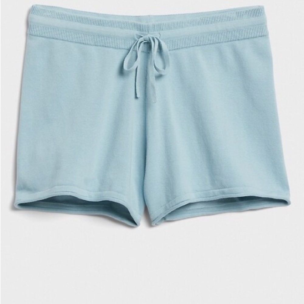 Banana Republic Factory Light Blue Sweater Pull On Shorts 4 inch inseam knit